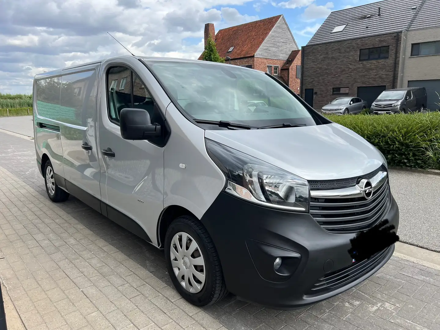 Opel Vivaro Vivaro 1.6 D (CDTI) L2H1 S Argent - 1