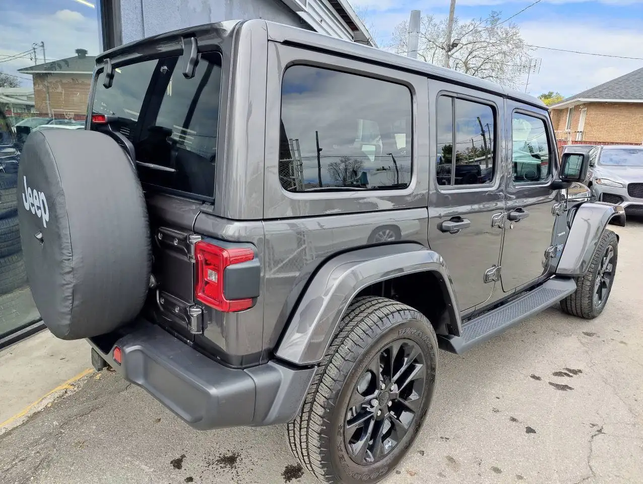 Jeep Wrangler снимка Jeep Wrangler