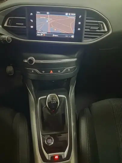 Peugeot 308 2022, foto 6