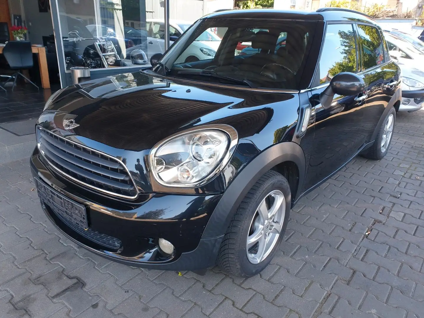 MINI Cooper D Countryman Cooper D All4 Černá - 1