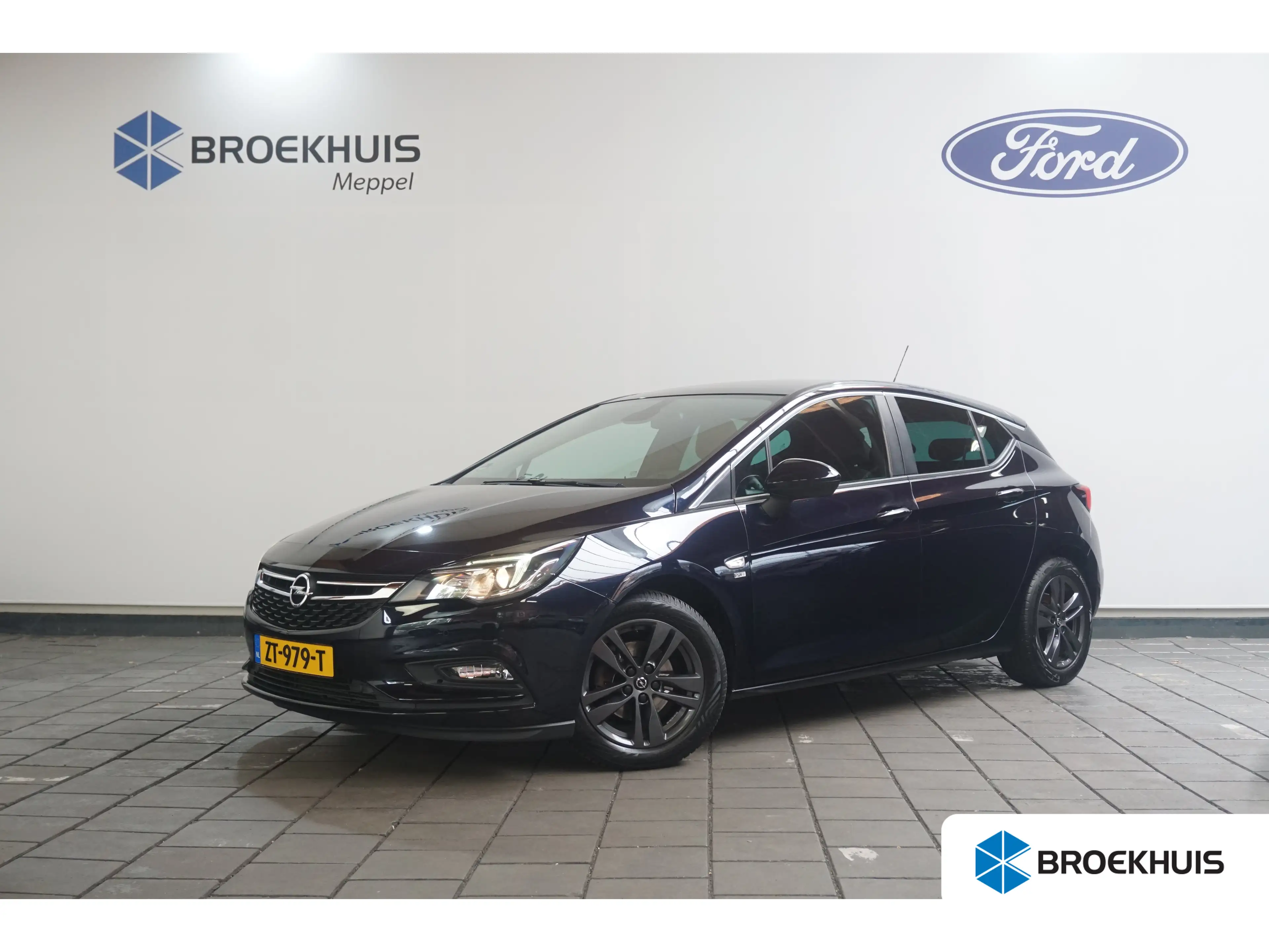 Opel Astra 1.4 Turbo 120 Jaar Edition | Volledige Historie |