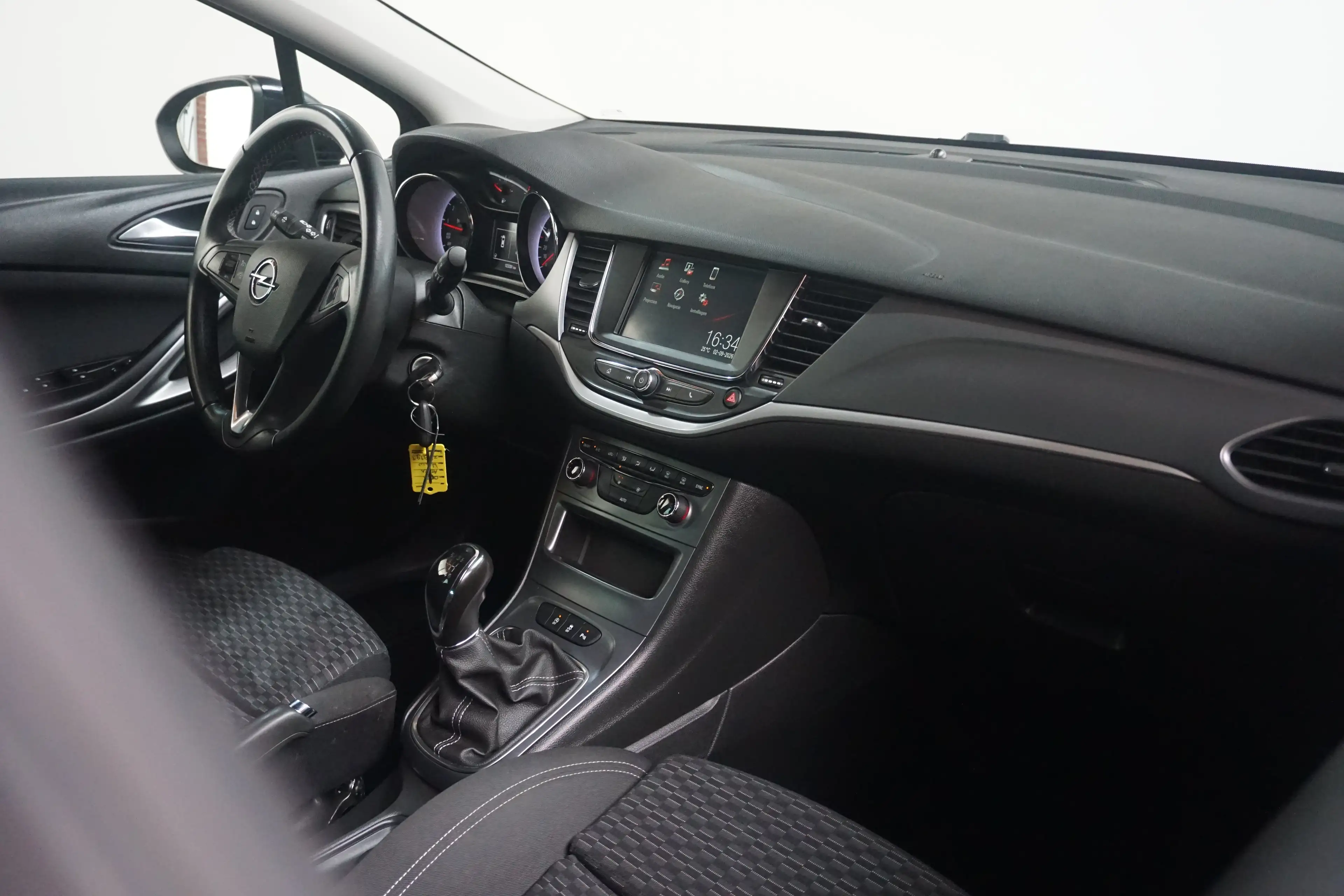Opel Astra 1.4 Turbo 120 Jaar Edition | Volledige Historie | — photo 8