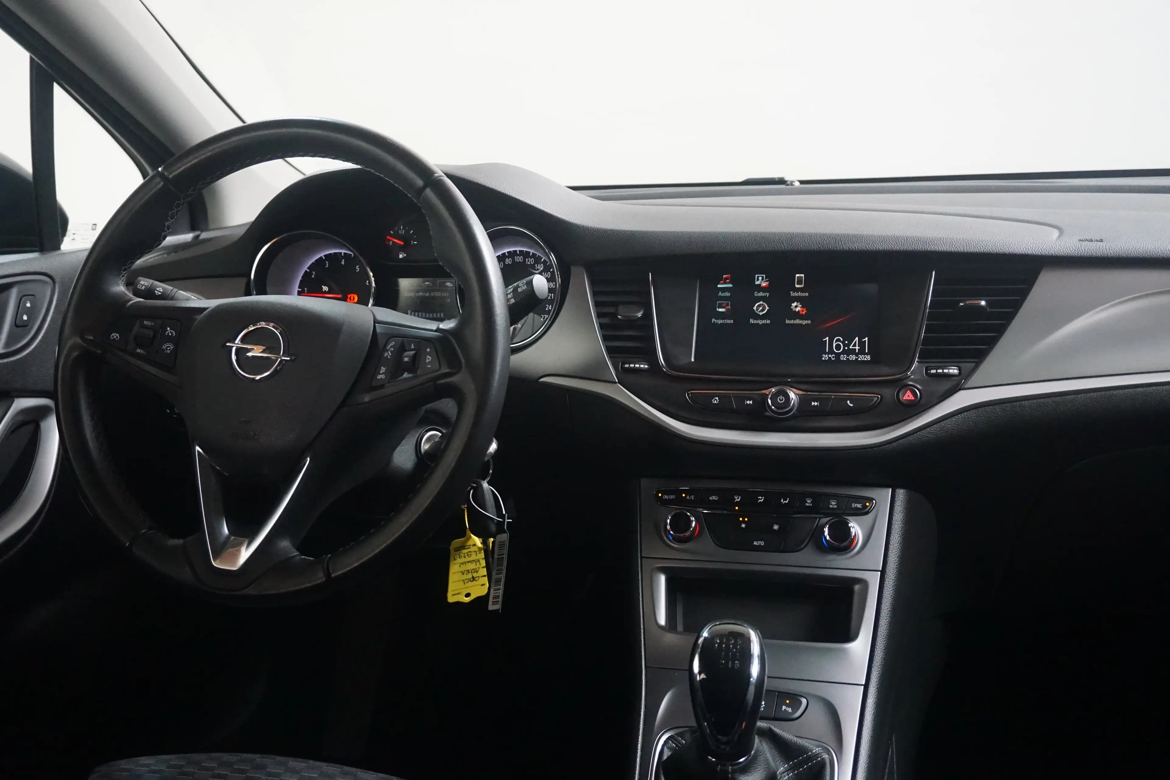 Opel Astra 1.4 Turbo 120 Jaar Edition | Volledige Historie | — photo 29