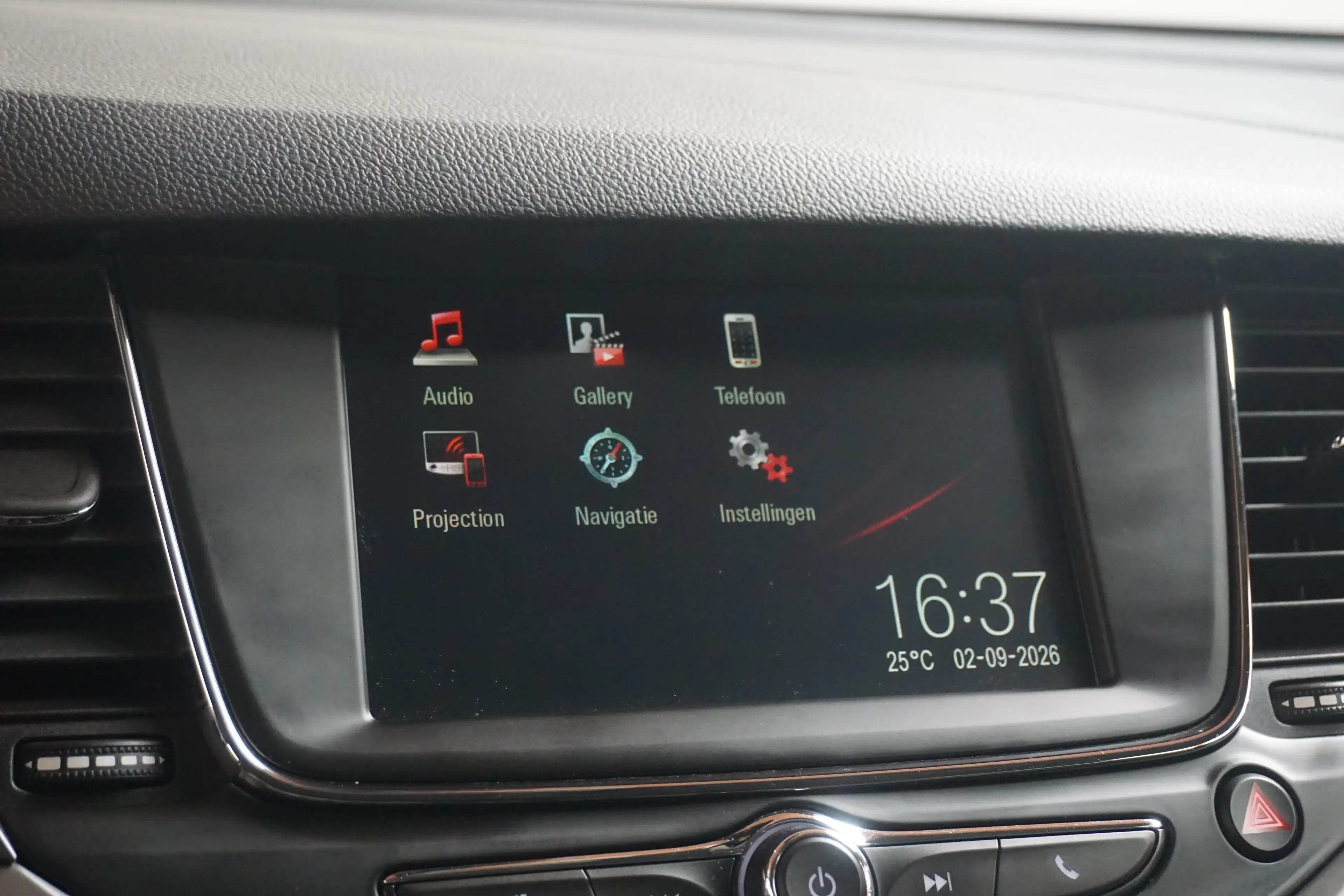 Opel Astra 1.4 Turbo 120 Jaar Edition | Volledige Historie | — photo 23