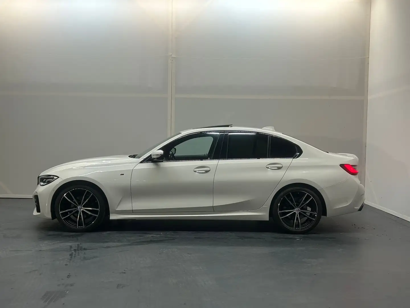 BMW 318 3-serie 318i Business Edition Plus Blanc - 2