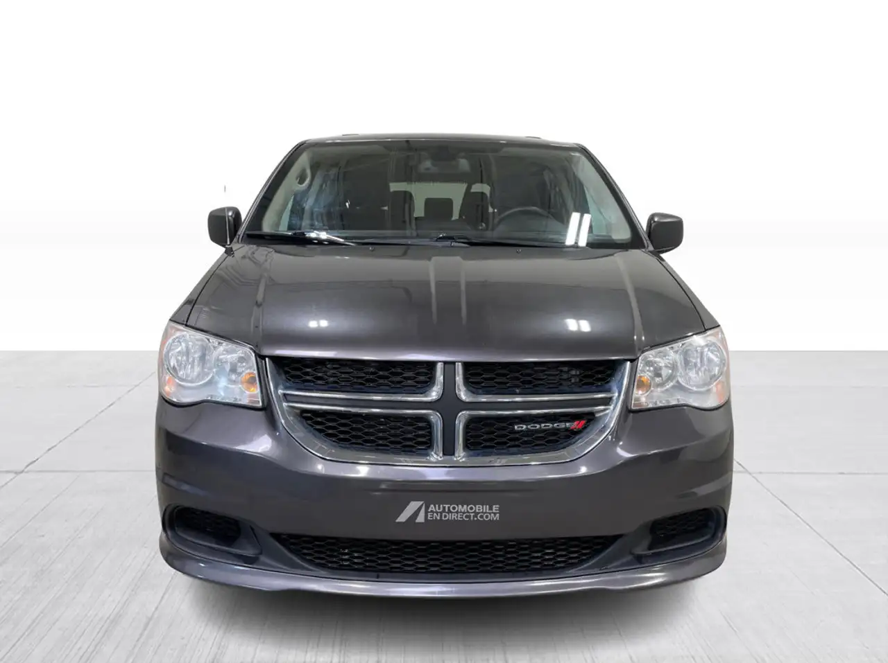 Dodge Grand Caravan снимка Dodge Grand Caravan