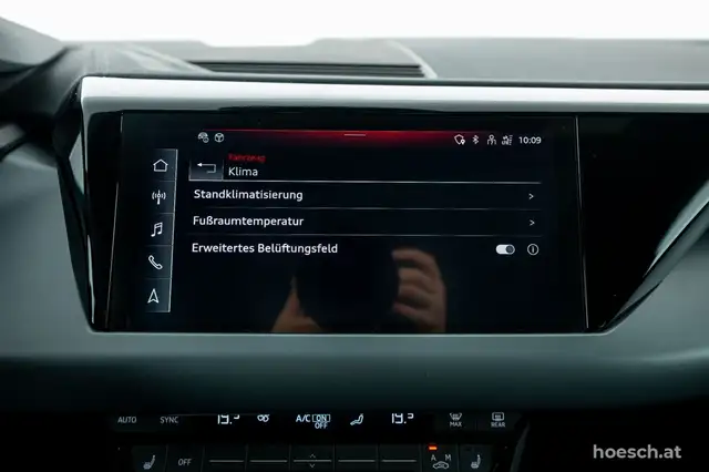 Audi e-tron GT quattro 20" LUFT PANO WÄRME B&O ALLRADLENKUNG Ansicht 17