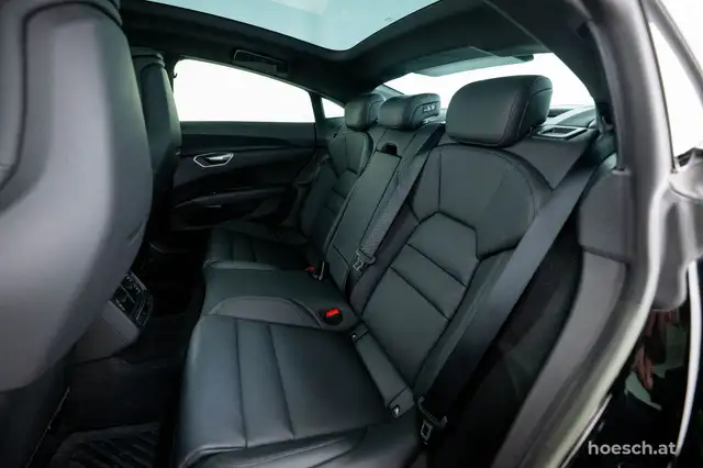 Audi e-tron GT quattro 20" LUFT PANO WÄRME B&O ALLRADLENKUNG Ansicht 7