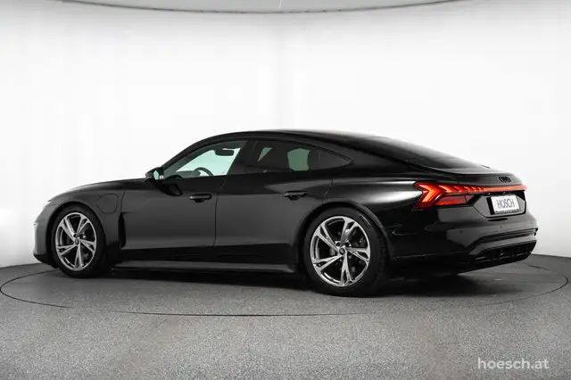 Audi e-tron GT quattro 20" LUFT PANO WÄRME B&O ALLRADLENKUNG Ansicht 46