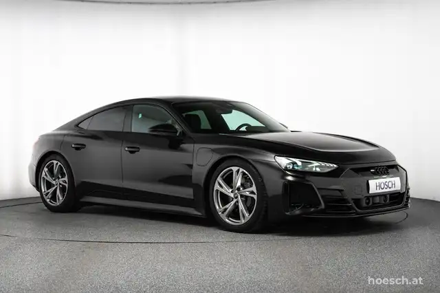 Audi e-tron GT quattro 20" LUFT PANO WÄRME B&O ALLRADLENKUNG Ansicht 42