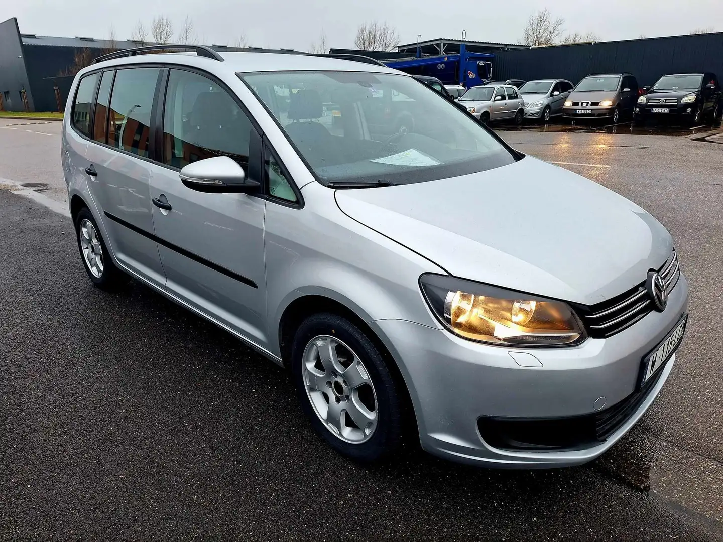Volkswagen Touran 1.4 TSI 140 CONFORTLINE Gris - 2