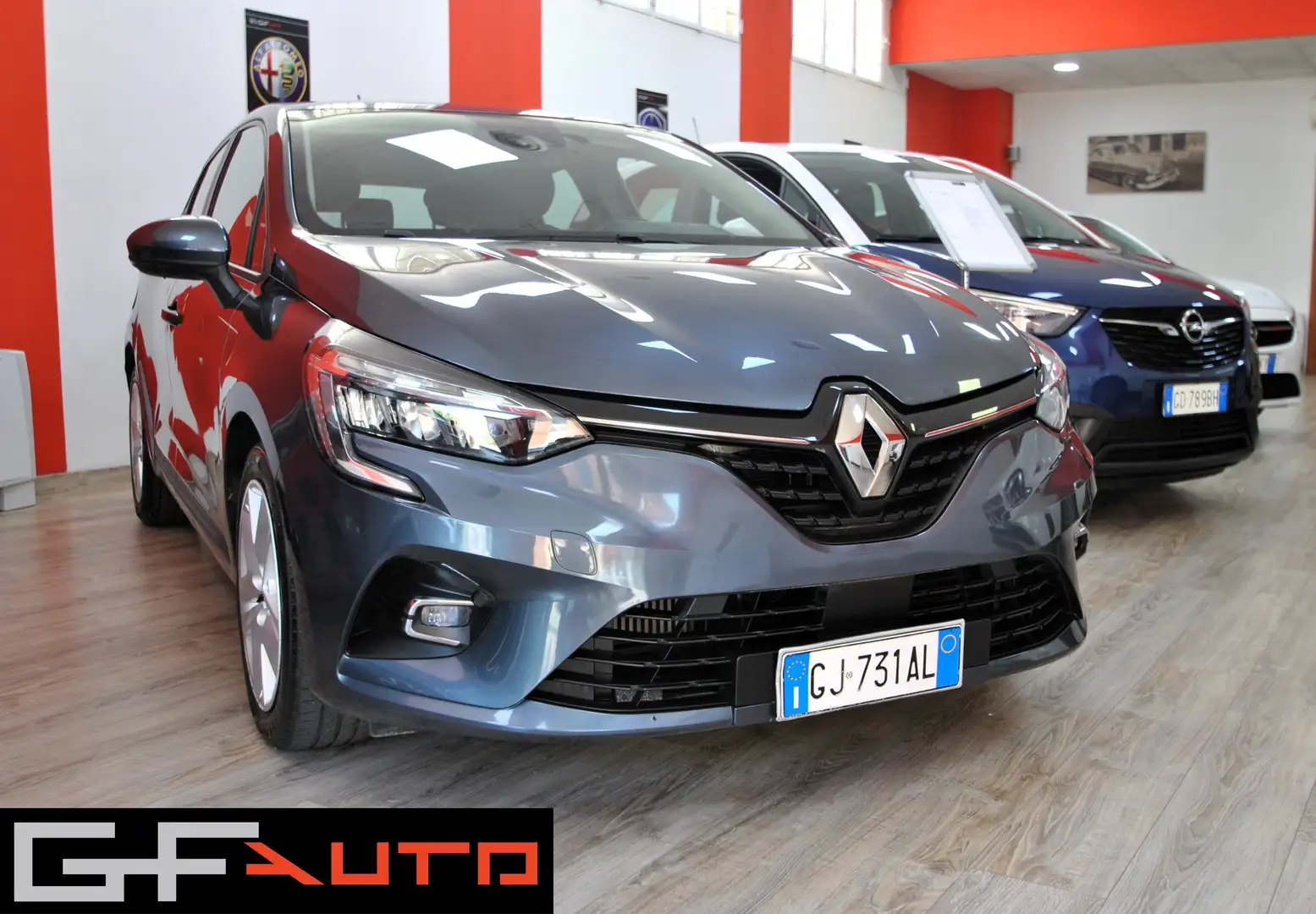Renault Clio Clio V 2019 1.0 tce Business 90cv my21 Grigio - 1