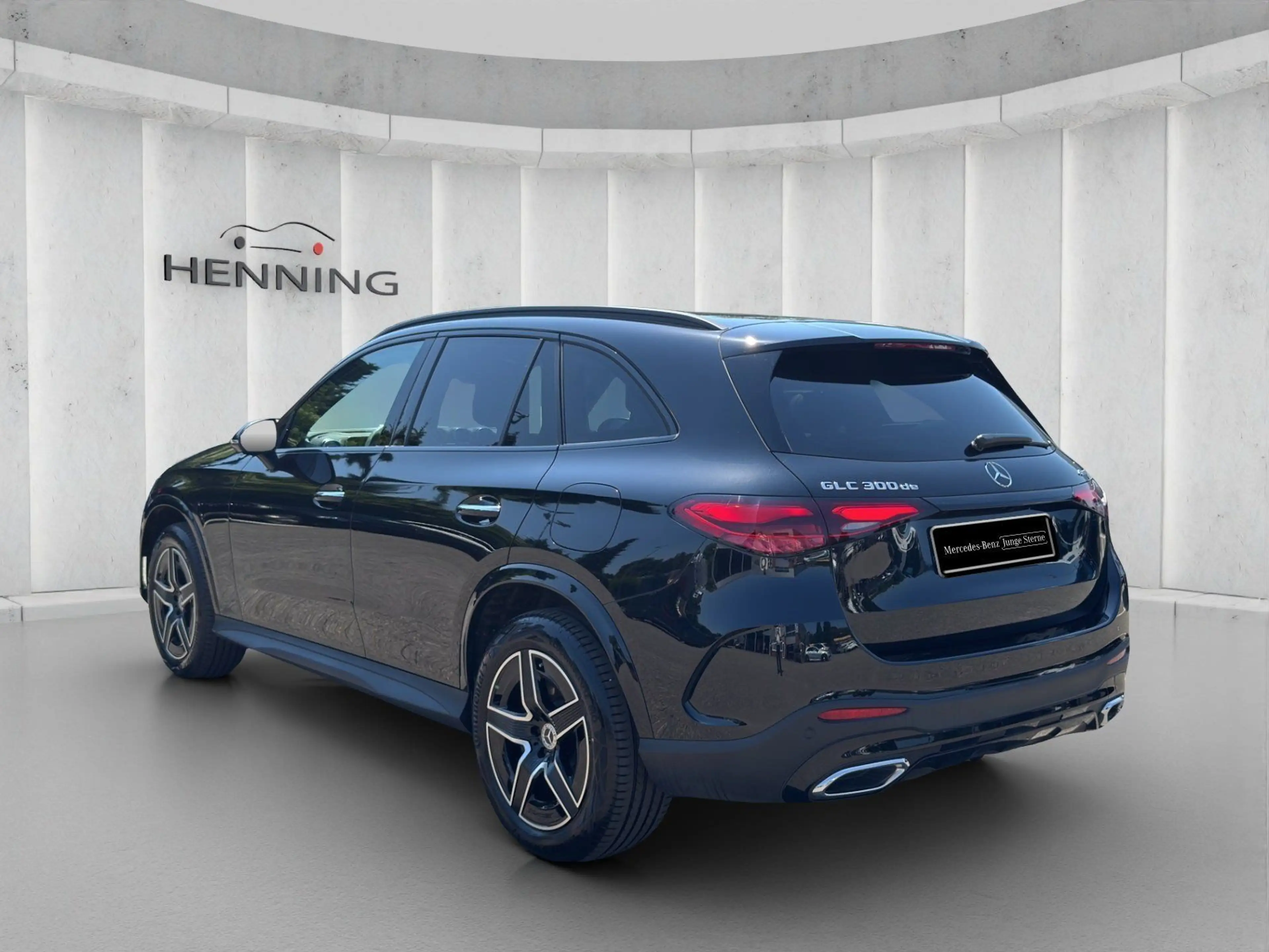 Mercedes-Benz GLC 300 de AMG Prem+ 4M Night Pano Burm HUD AHK — photo 3