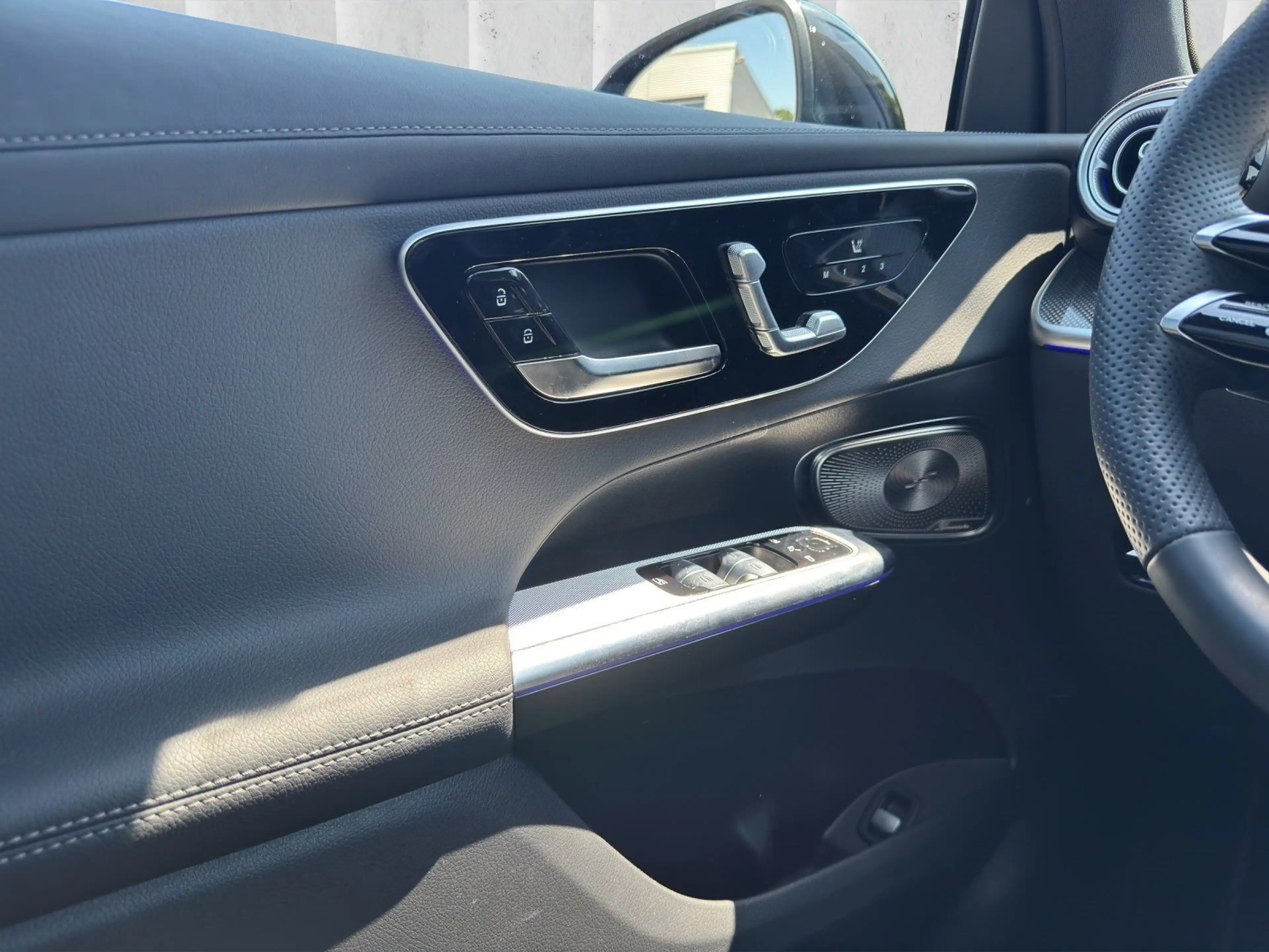 Mercedes-Benz GLC 300 de AMG Prem+ 4M Night Pano Burm HUD AHK — photo 12