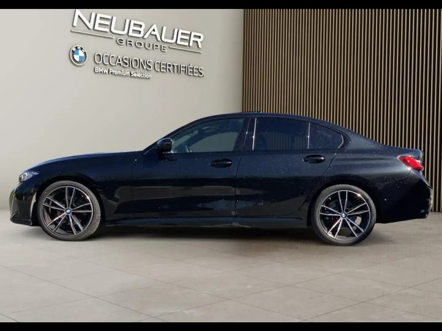 BMW 320 320dA 190ch M Sport Zwart - 2