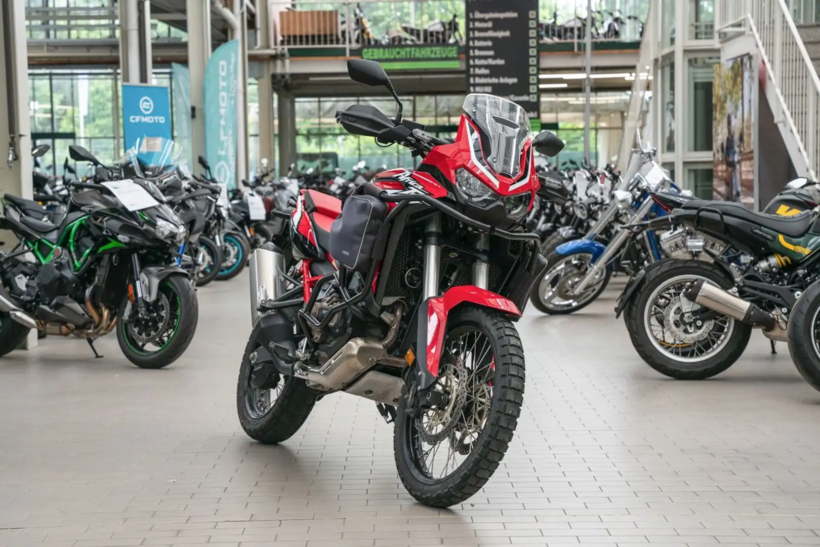 Honda CRF 1100 L Africa Twin DCT, unfallfrei Rosso - 2