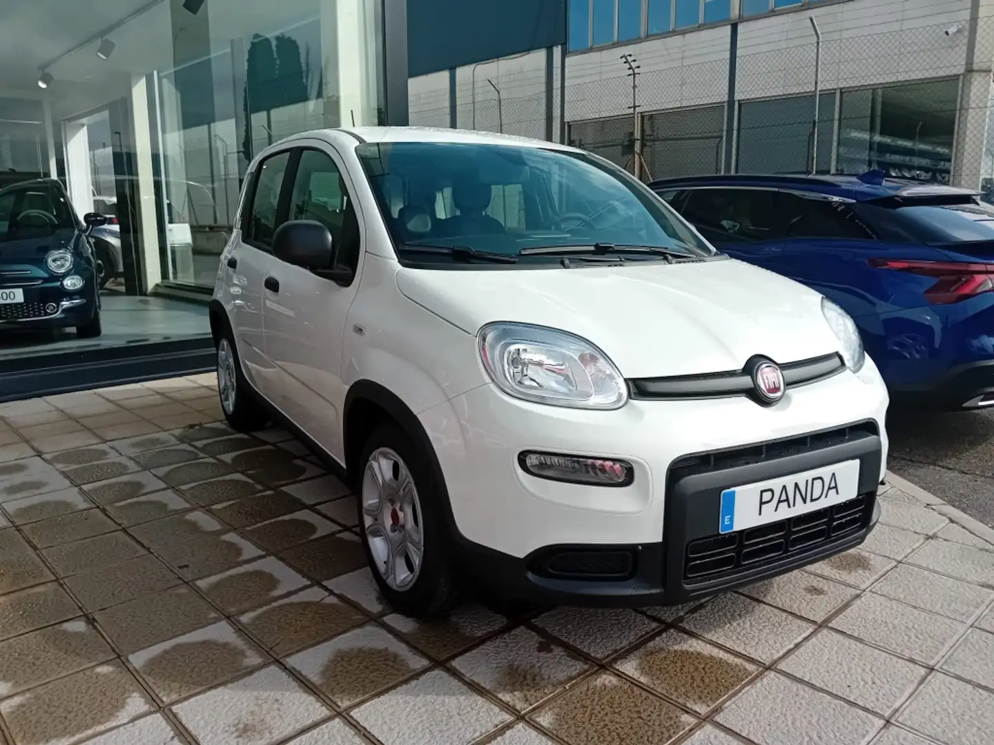 Fiat Panda 1.0 Gse Hybrid Pack Comfort Plus Weiß - 1