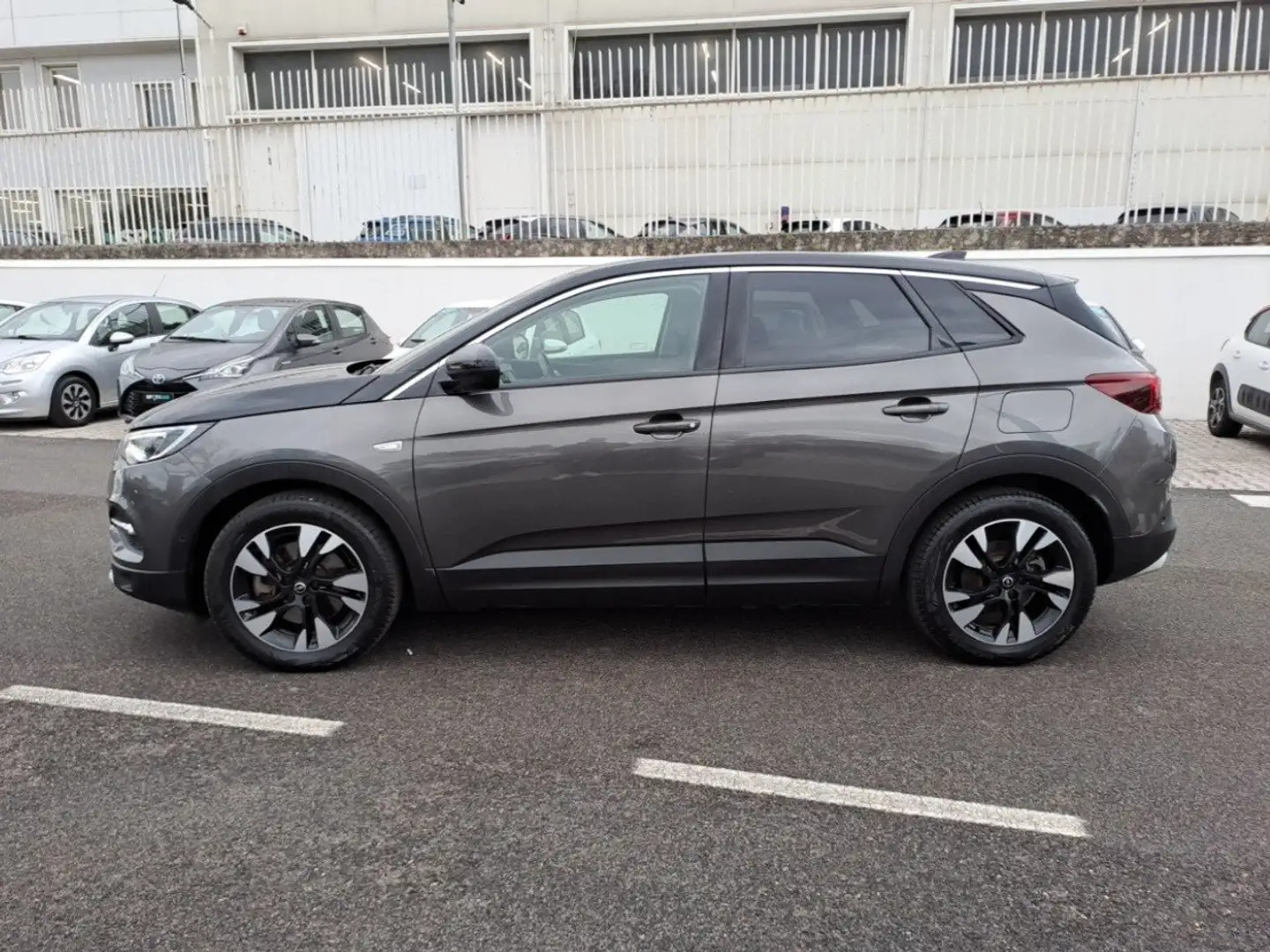 Opel Grandland X 1.6 PHEV AWD Ultimate Grey - 2