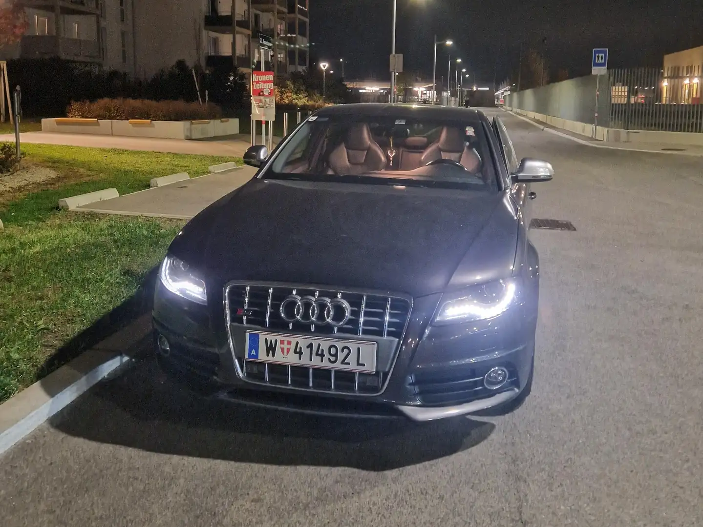 Audi A4 A4 1,8 TFSI Braun - 1