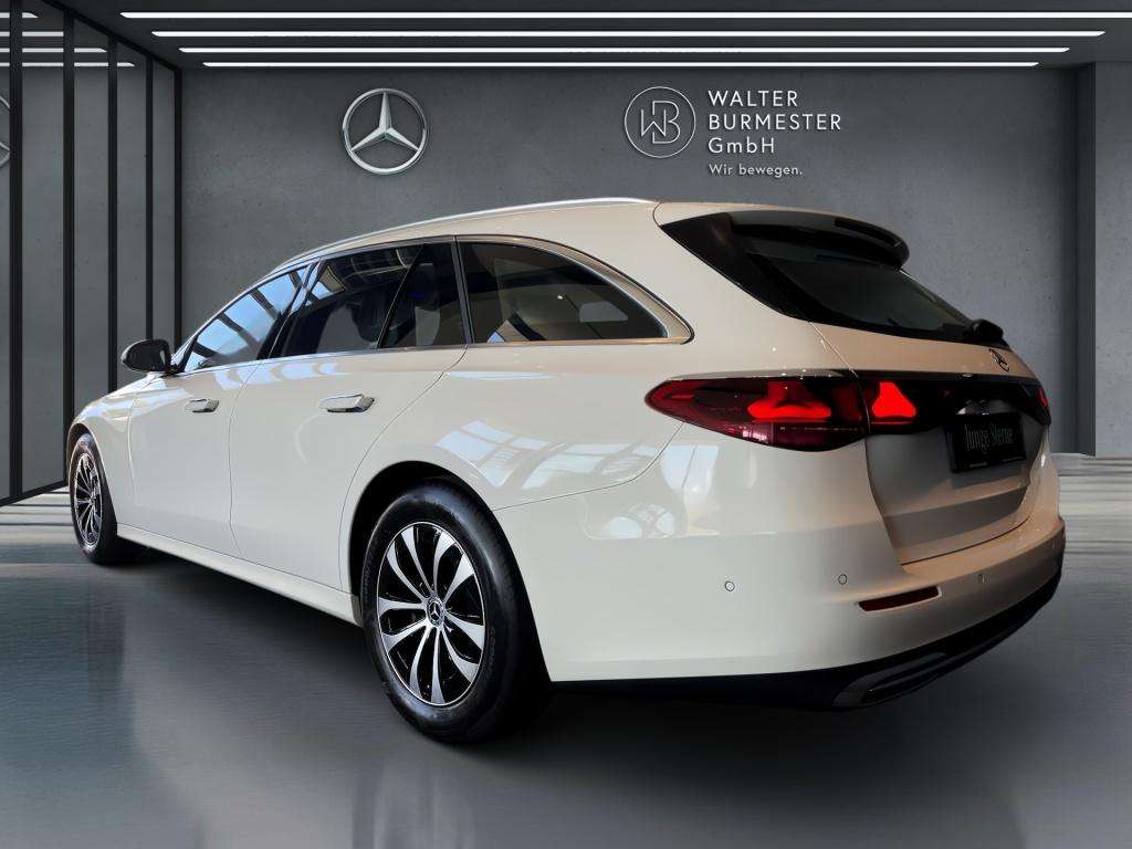 Mercedes-Benz E 200