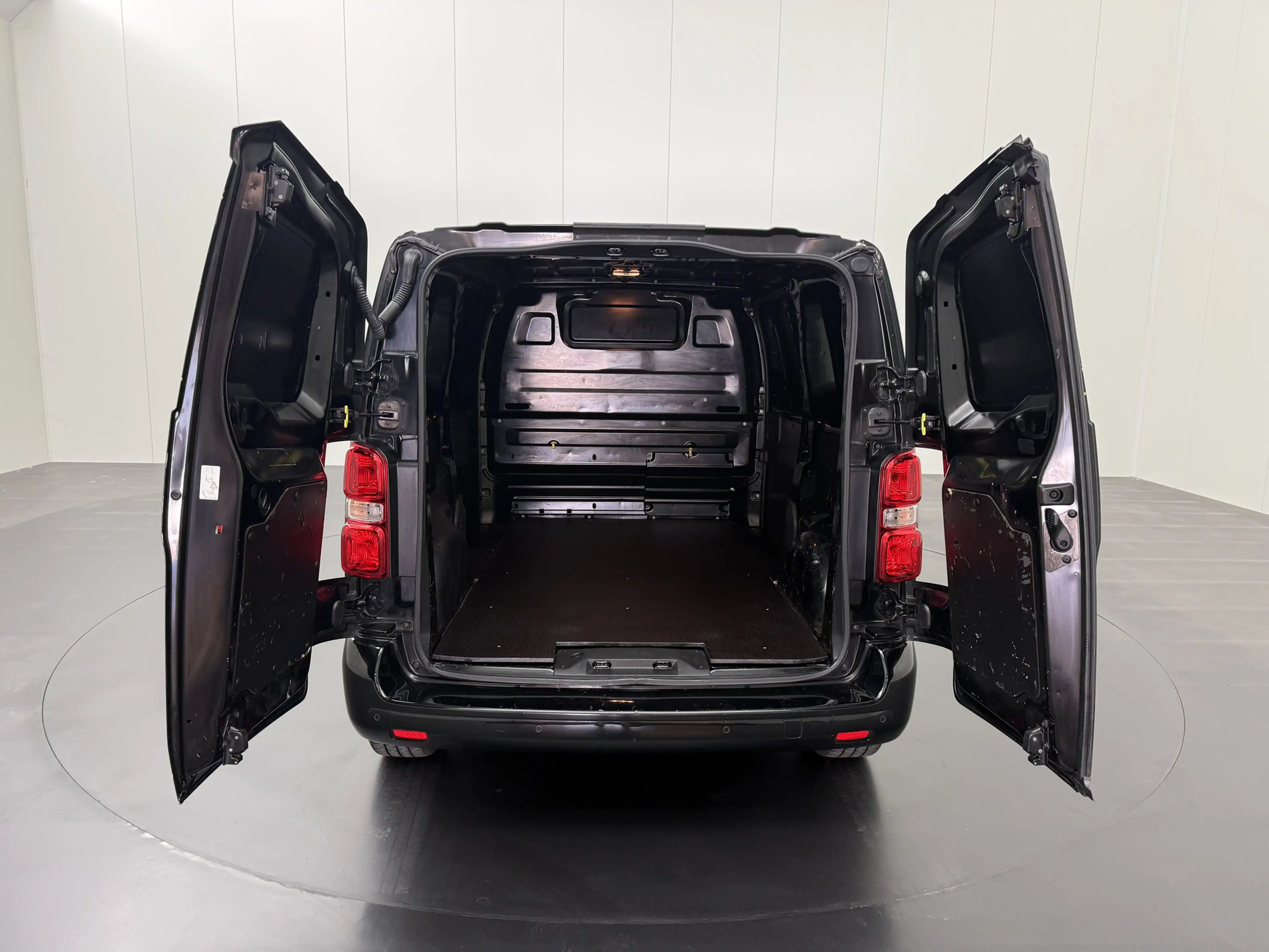 Citroen Jumpy 2.0BlueHdi 145PK Automaat Lang | Navigatie | Camer — photo 4