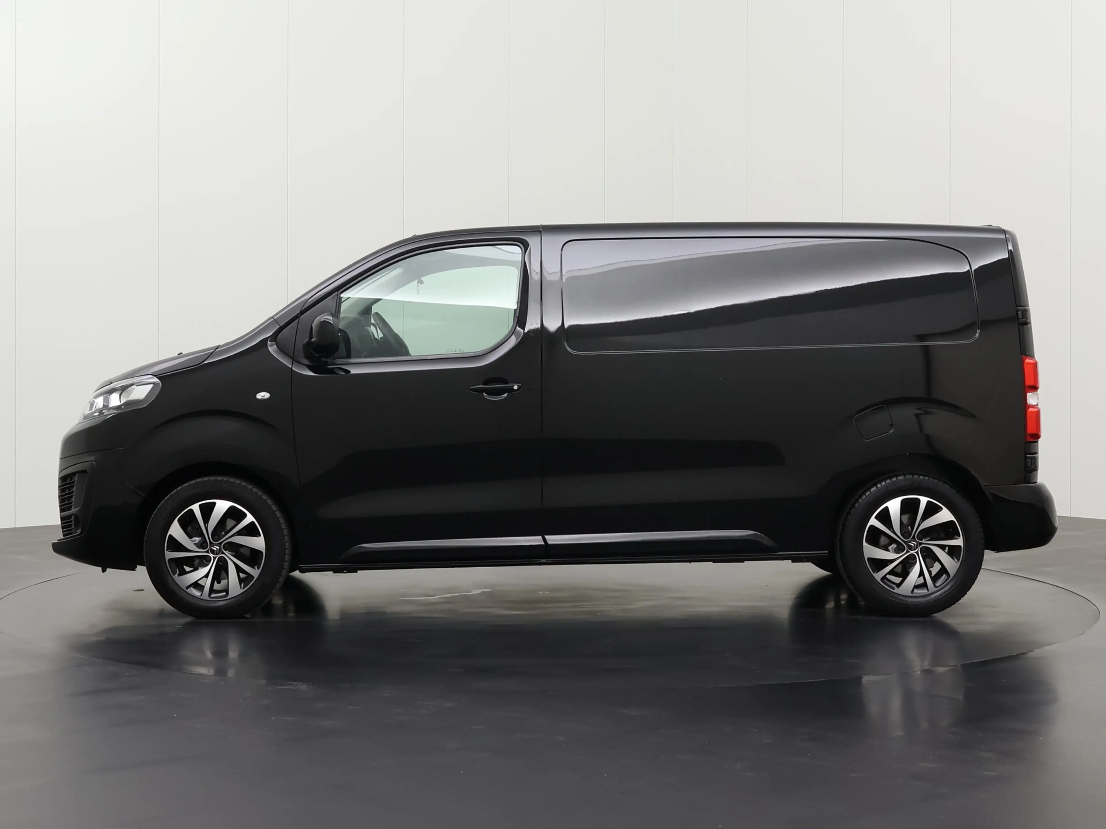 Citroen Jumpy 2.0BlueHdi 145PK Automaat Lang | Navigatie | Camer — photo 12