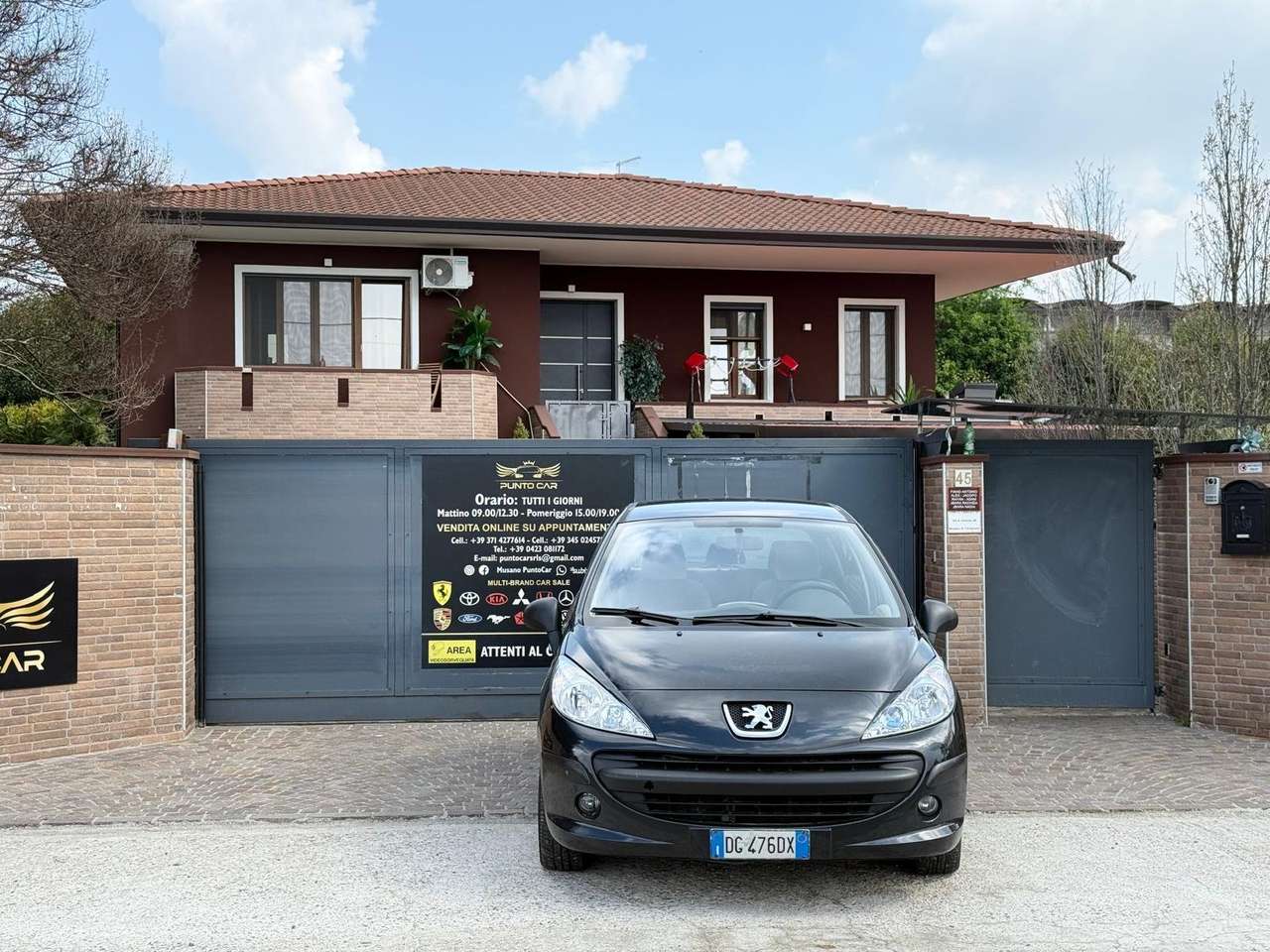 Peugeot 207 207 5p 1.4 hdi XT