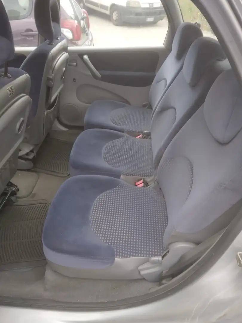 Citroen C3 Picasso - 2