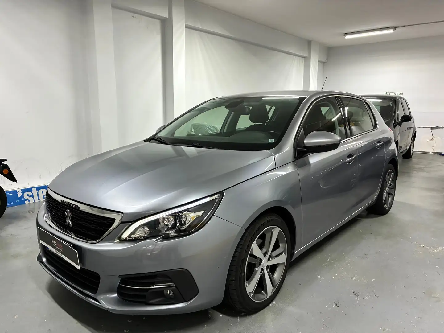 Peugeot 308 308 II 2018 5p 1.5 bluehdi Business s EURO6D Grigio - 1