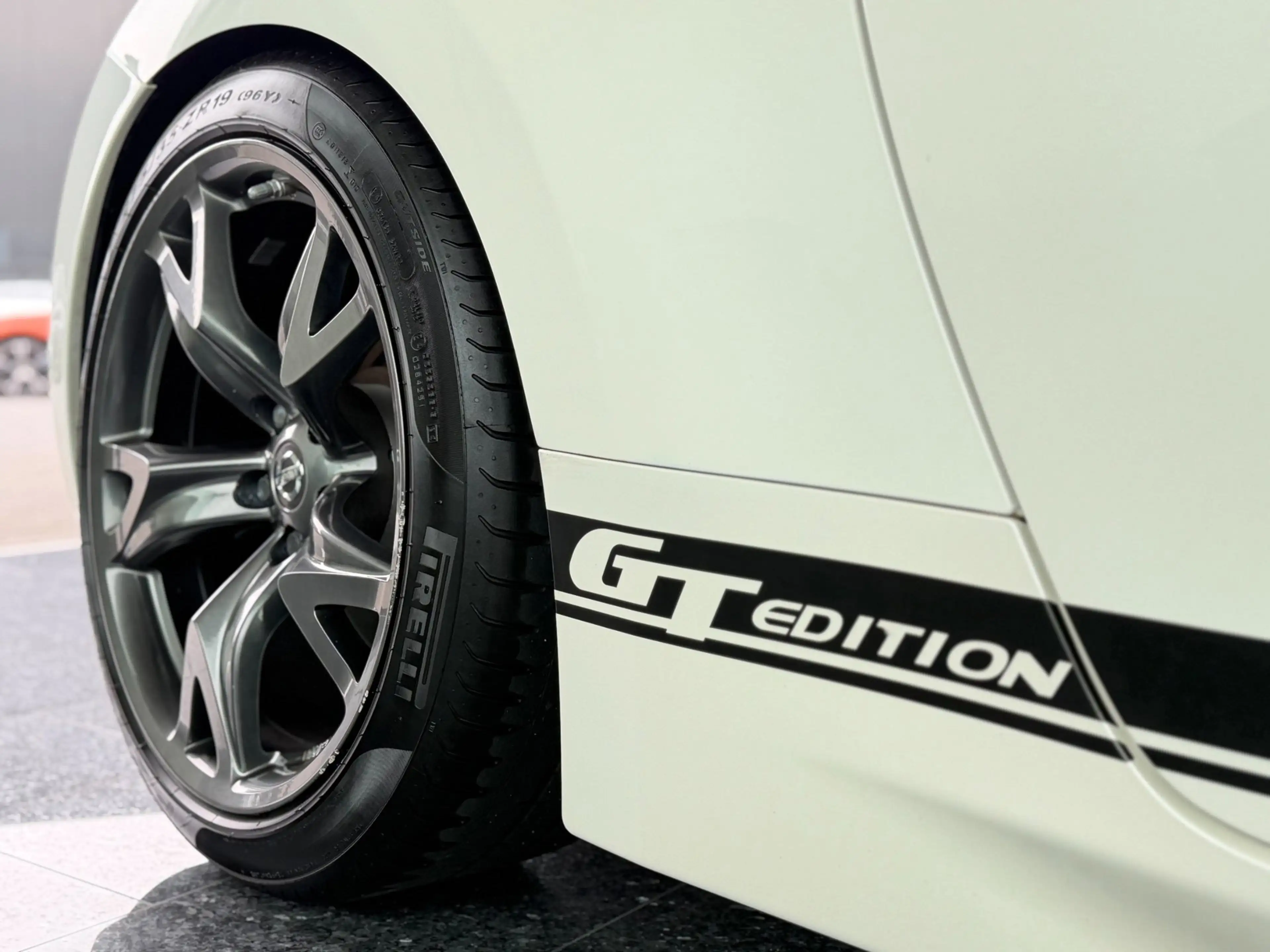 Nissan 370Z 3.7 V6 GT Edition 328PK 2012 Milltek Automaat! — photo 14