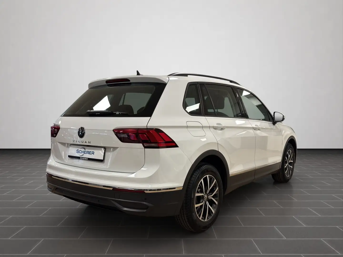 Volkswagen Tiguan 2.0 TDI Life DSG NAVI AHK RearView Weiß - 2