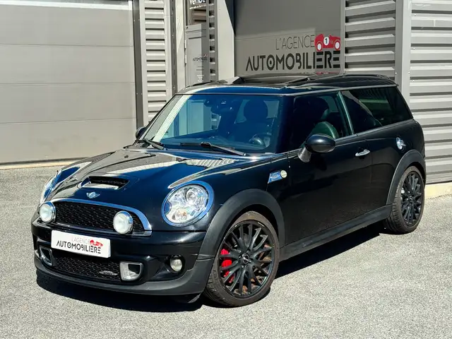 MINI Cooper Clubman R55 John Cooper Works 211ch - Historique complet - Origine France