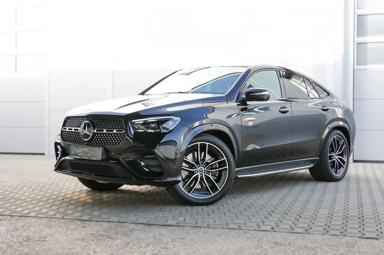 Mercedes-Benz GLE 450 d 4M Coupe/AMG Premium/22"/HUD/AHK/Lager Fekete - 1