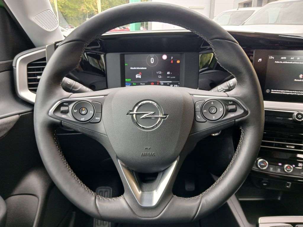 Opel Mokka E