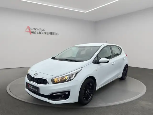 Kia Ceed / cee'd 1,4 CVVT Edition 7 PARKSENSOREN+SITZHEIZUNG+KLIMA+