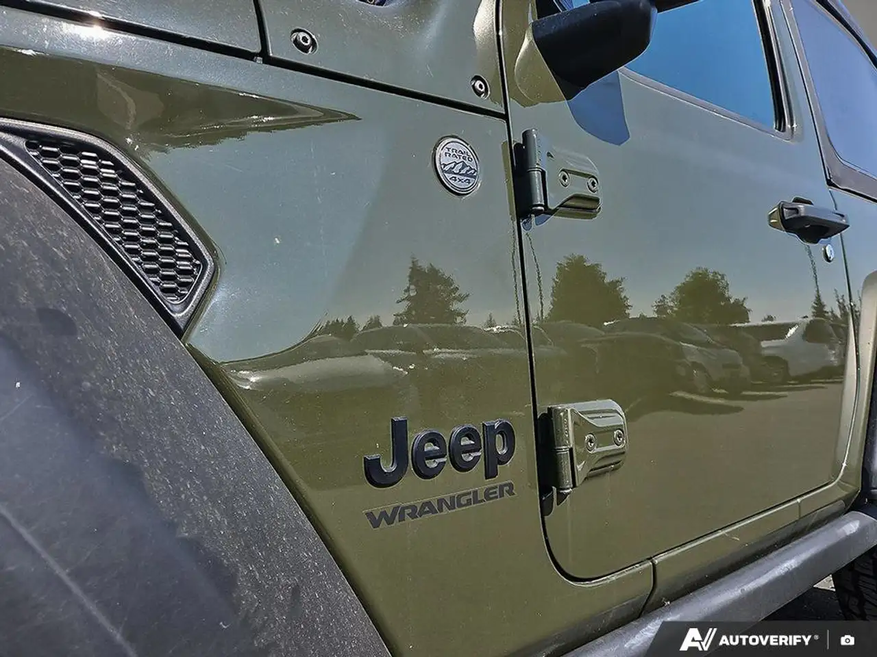 Jeep Wrangler снимка Jeep Wrangler
