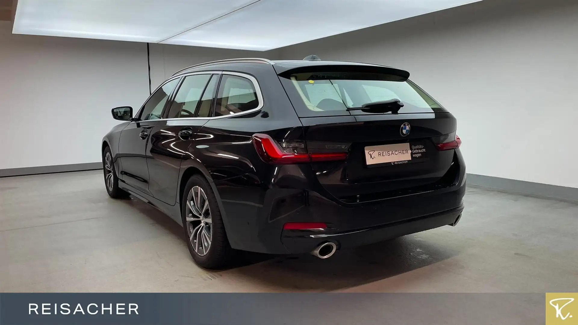 BMW 320 d A Tou LCProf ACC StdHzg eSpoSitz+Mem RFK Schwarz - 2