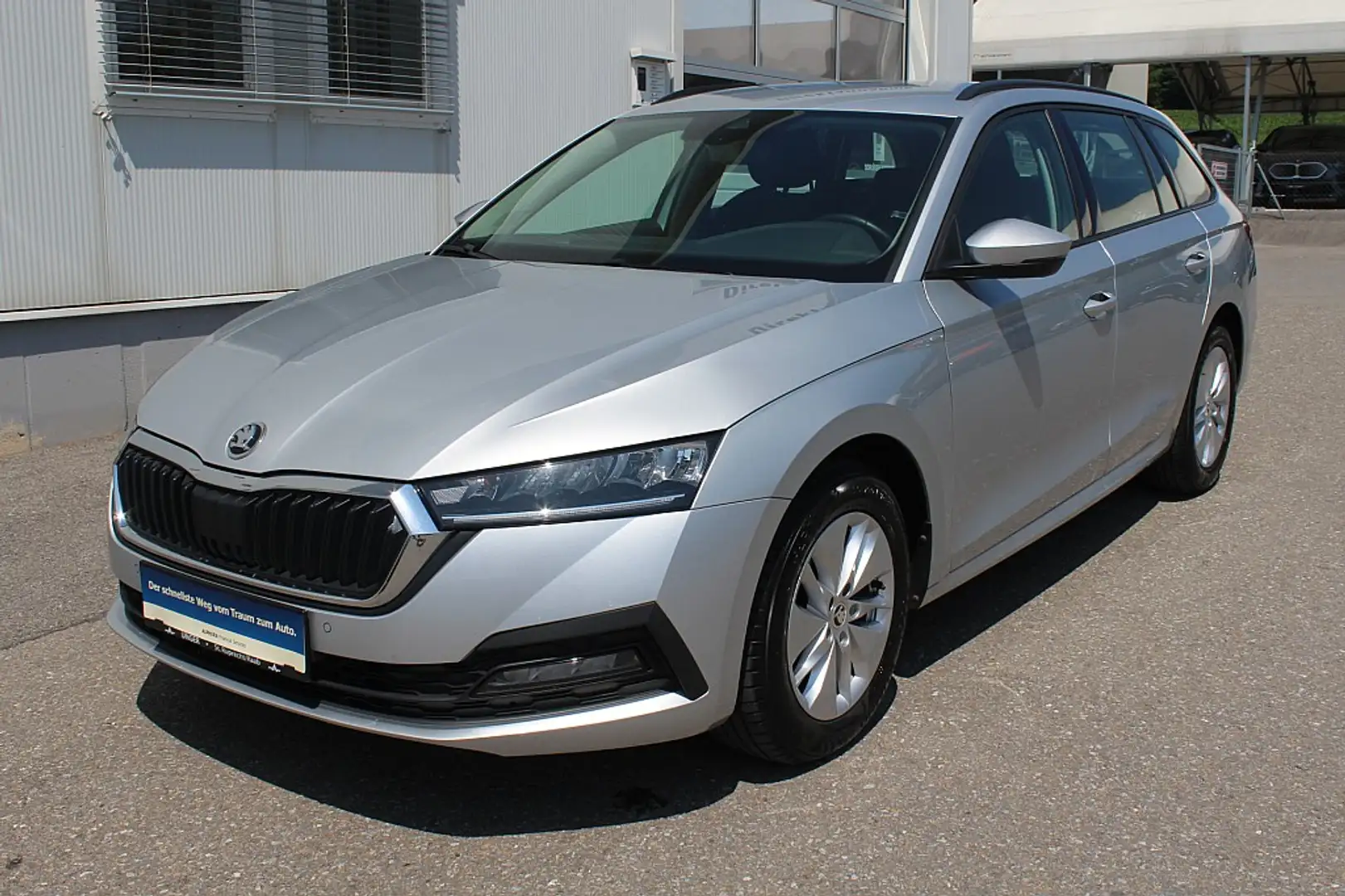 Skoda Octavia Combi 2,0 TDI Ambition DSG LED AHK Sitzheizung ... Plateado - 1