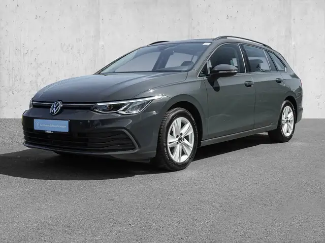 Volkswagen Golf view 2