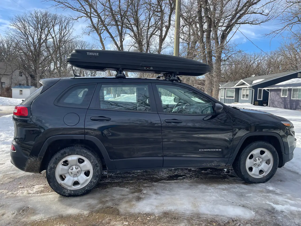 Jeep Cherokee снимка Jeep Cherokee