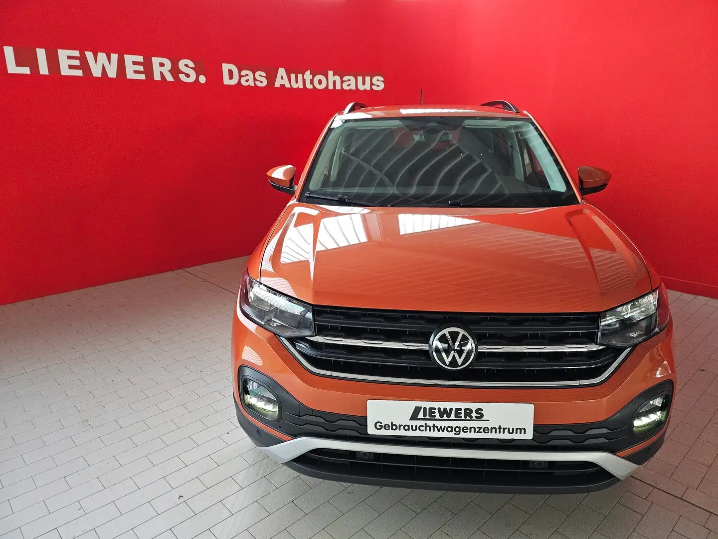 Volkswagen T-Cross Life TSI DSG Orange - 2