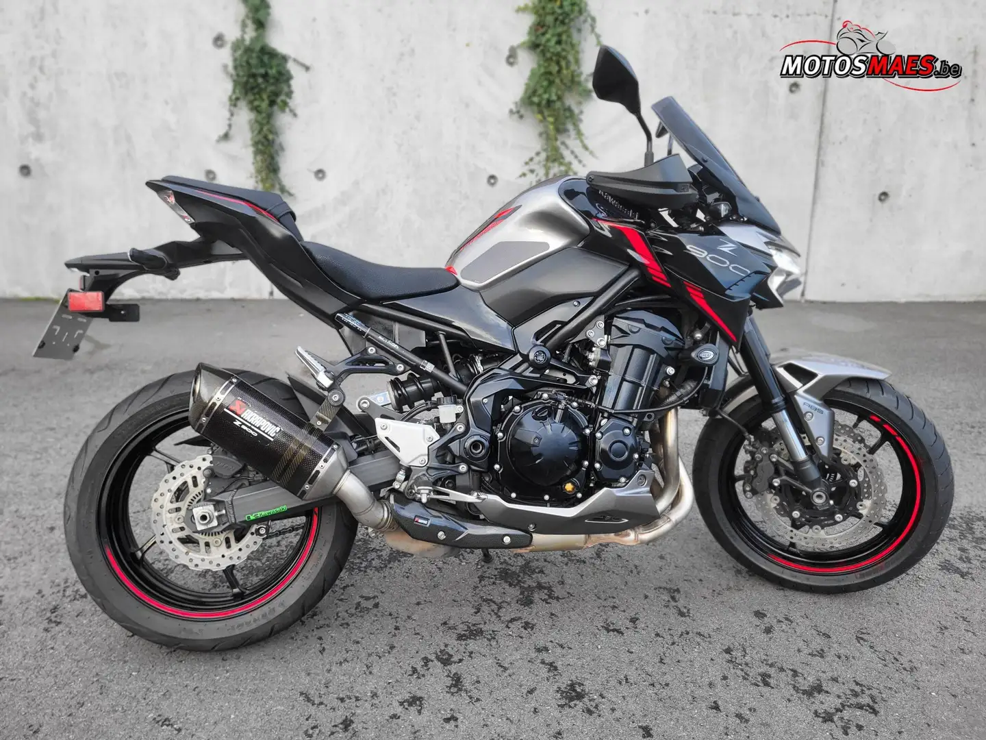 Kawasaki Z 900 PERFORMANCE crna - 1