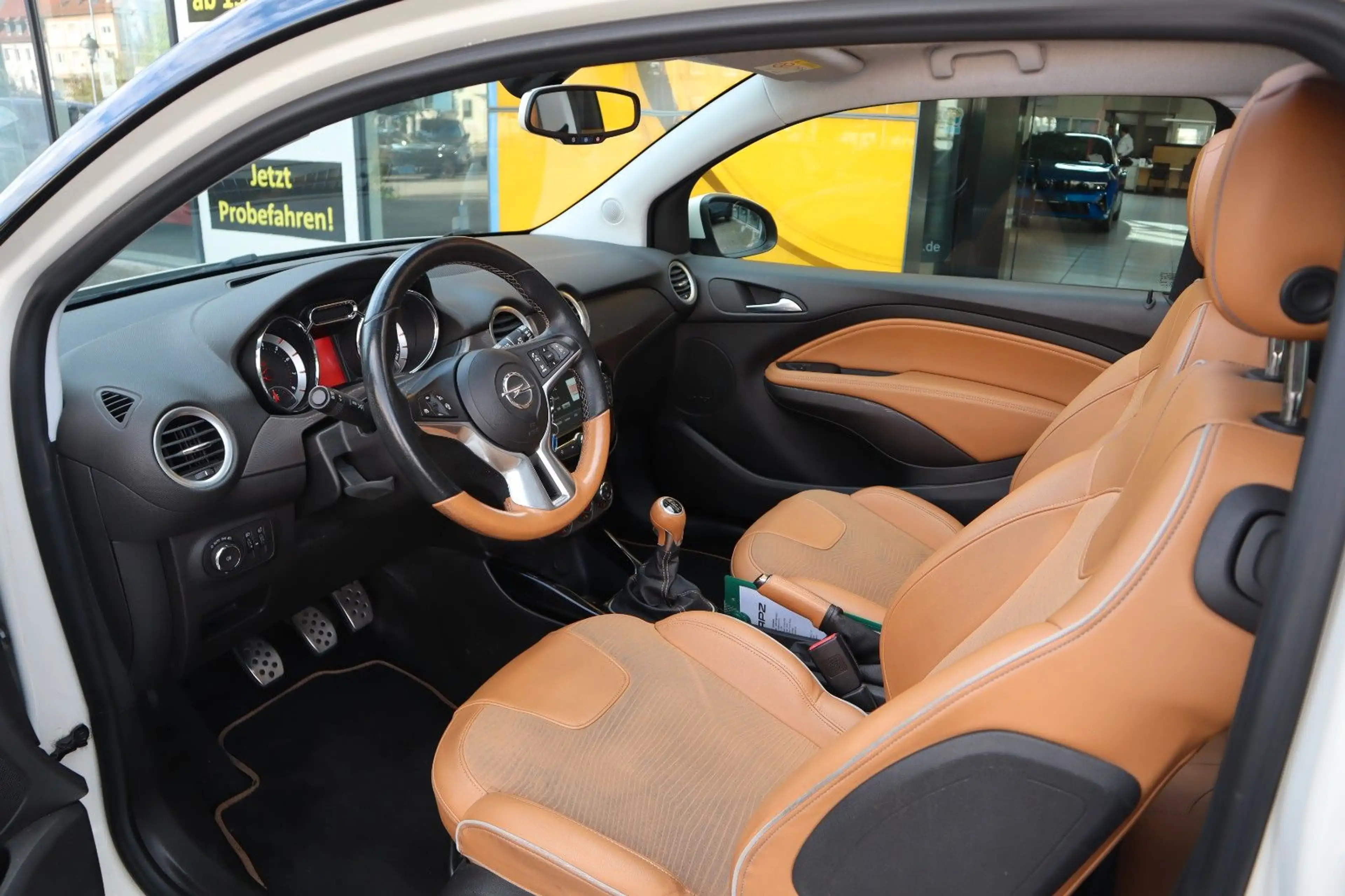 Opel Adam Rocks 1.0T MT6 Faltdach, Soundsystem — photo 6