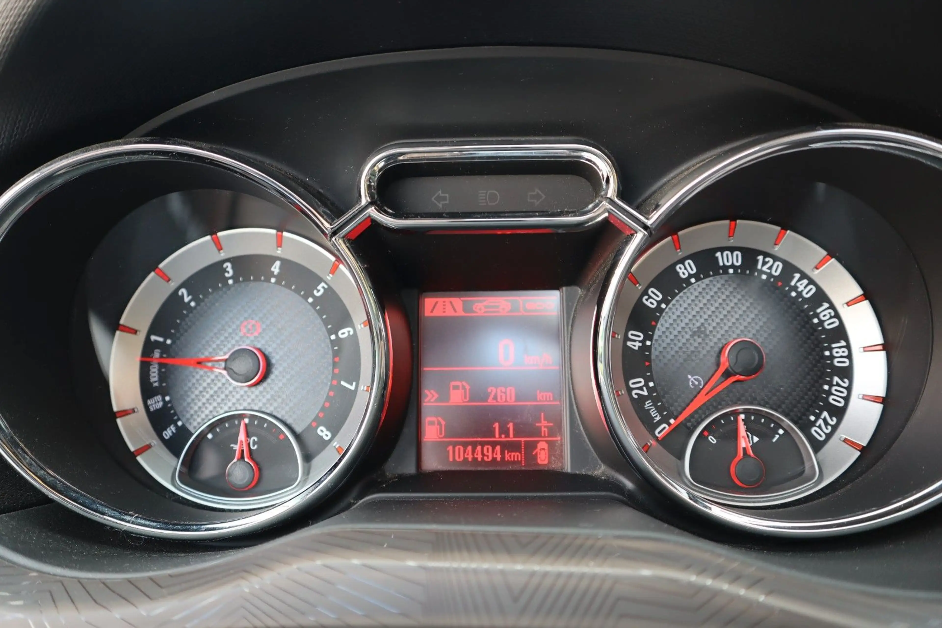 Opel Adam Rocks 1.0T MT6 Faltdach, Soundsystem — photo 10