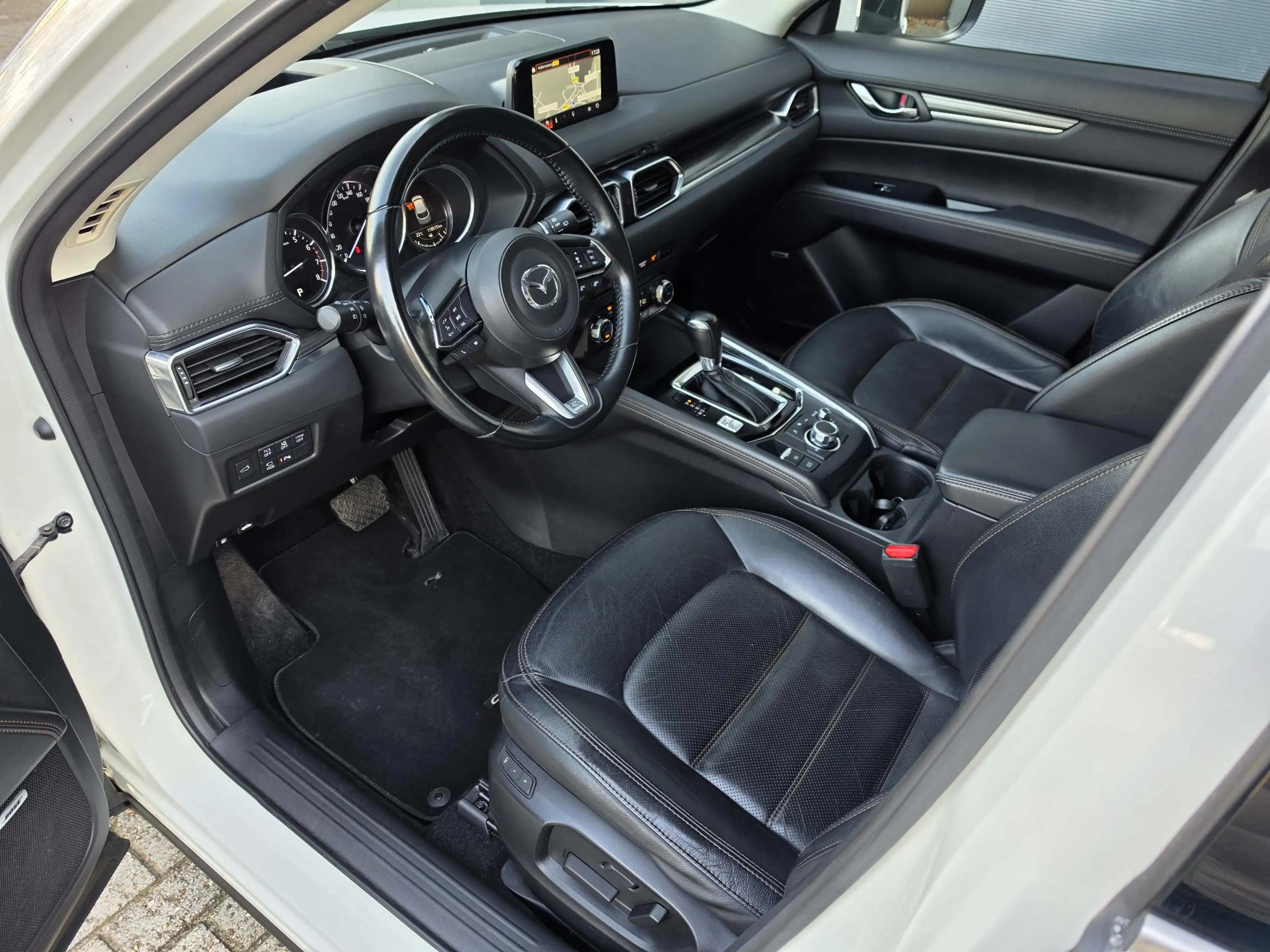 Mazda CX-5 2.5 SkyActiv-G 194 GT-M 4WD Luxury - Trekhaak — photo 2