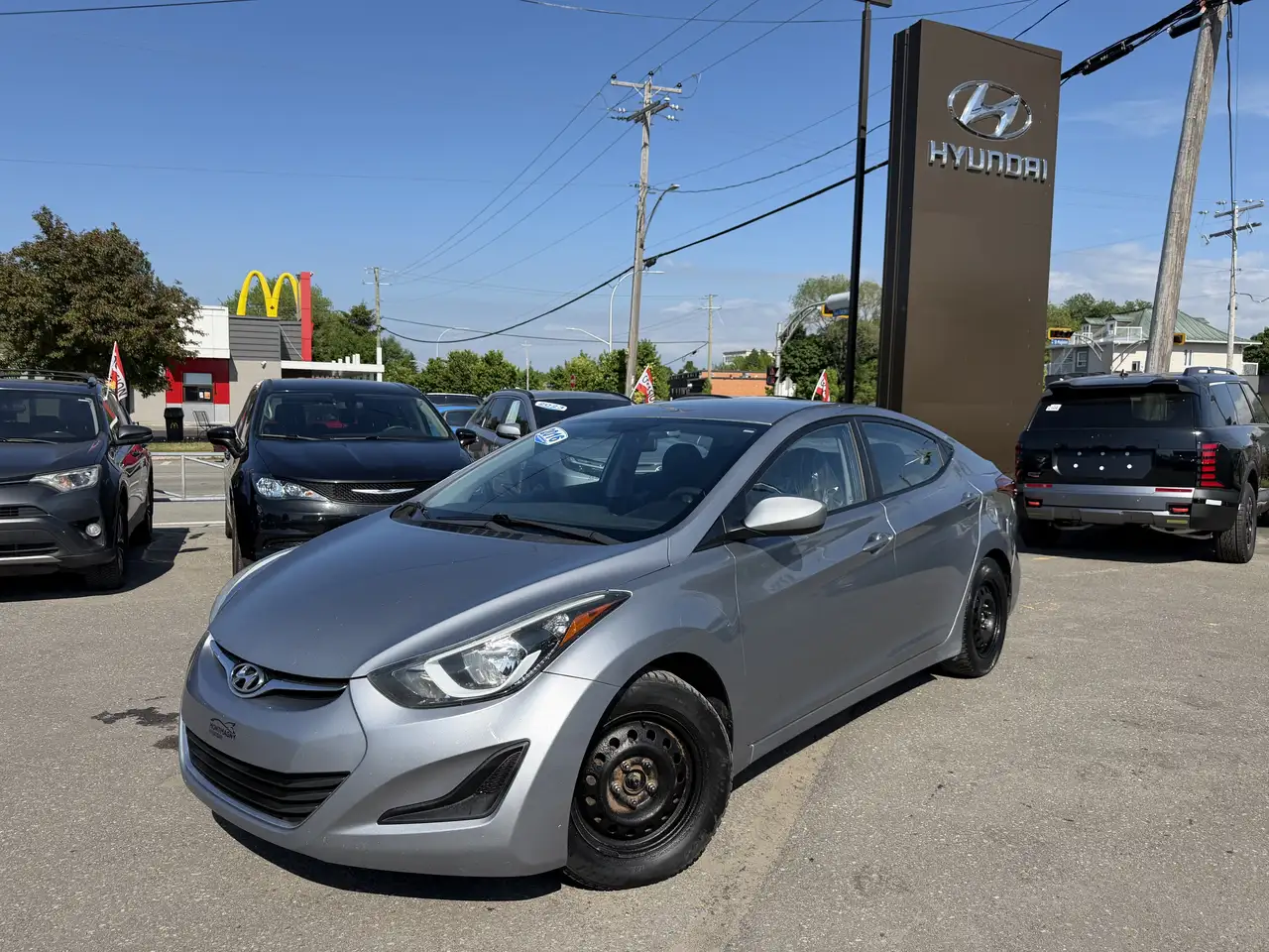 Hyundai ELANTRA fotografie Hyundai ELANTRA