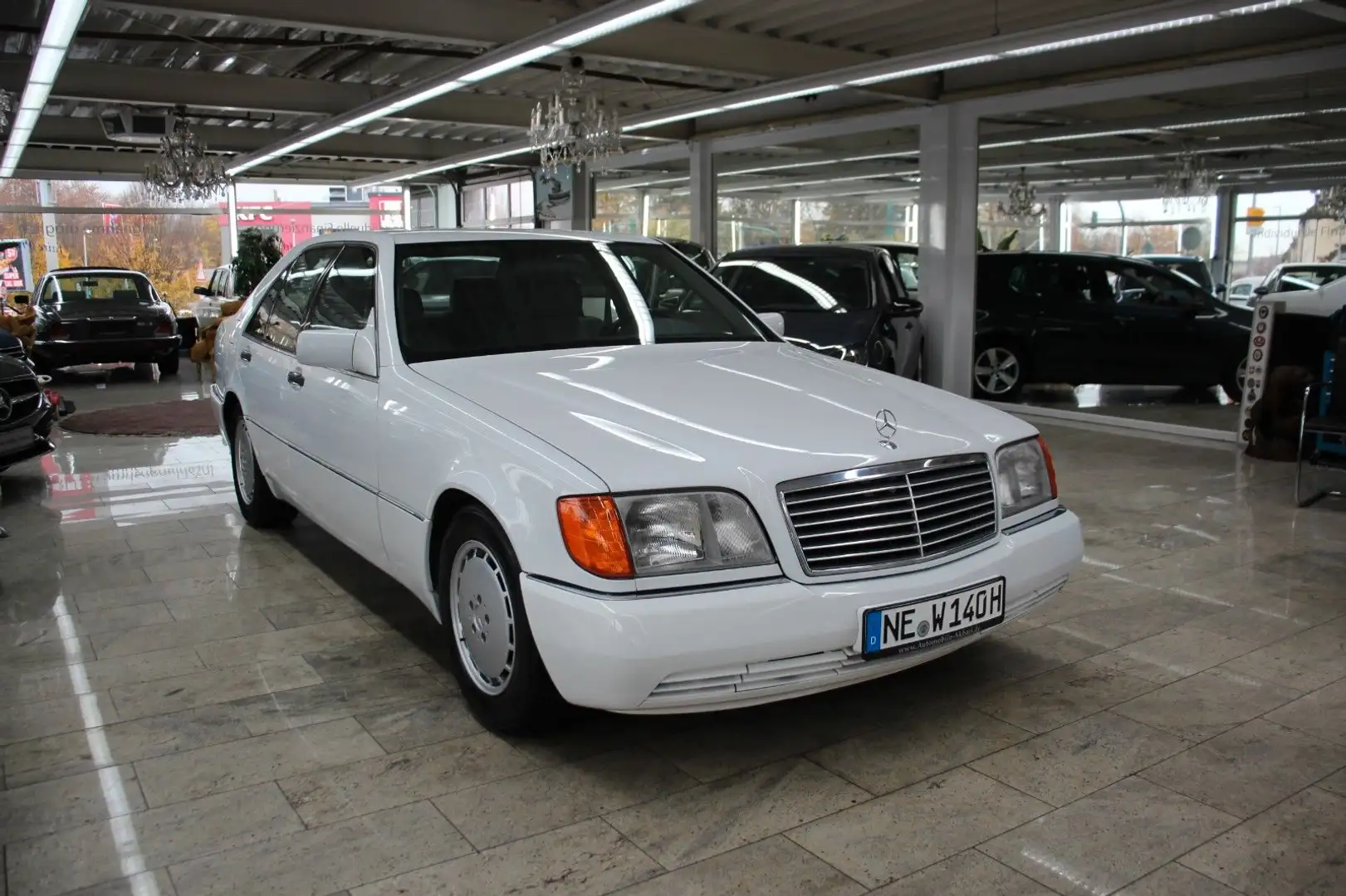 Mercedes-Benz S 300 W140  *H-Zulassung* Білий - 2