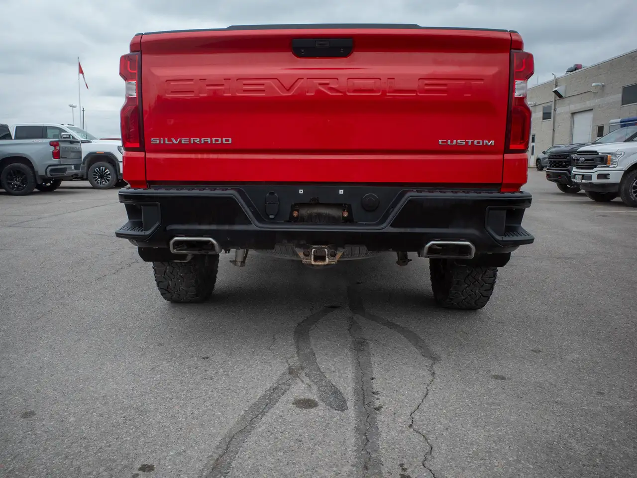 Chevrolet Silverado 1500 снимка Chevrolet Silverado 1500