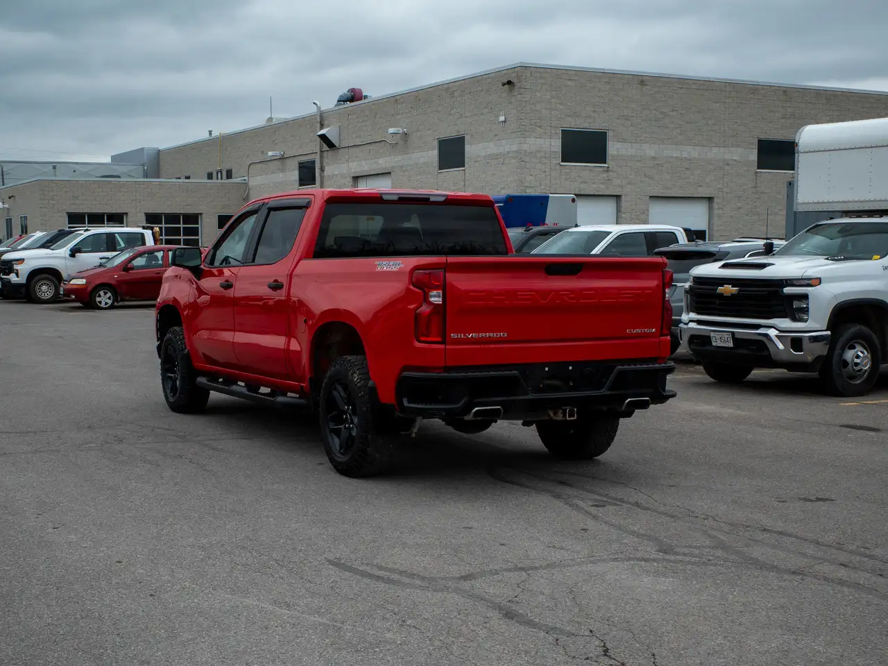 Chevrolet Silverado 1500 снимка Chevrolet Silverado 1500