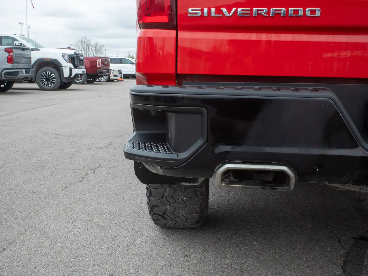 Chevrolet Silverado 1500 снимка Chevrolet Silverado 1500